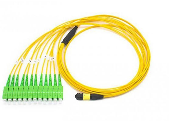 Cina 12 Serat MPO Sc Apc Cord Patch, Kabel Serat Optik Kuning Breakout Untuk Jaringan Area Penyimpanan pemasok
