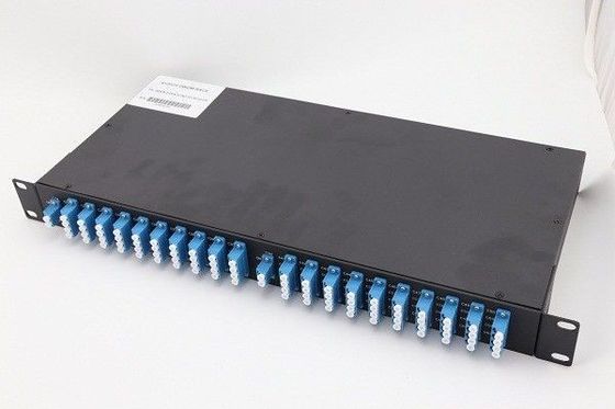 Cina Konektor LC / UPC DWDM Mux Demux 1537.40nm Panjang Gelombang Untuk Penguat Serat Optik pemasok