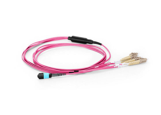Tarik Dorong MPO Patch Cord Untuk Kabel Batang Mode Tunggal 0.35dB Rugi Penyisipan pemasok