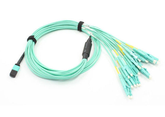 FC Ke MPO Patch Cord Single Mode Splitter Rugi Penyisipan Rendah Warna Biru pemasok