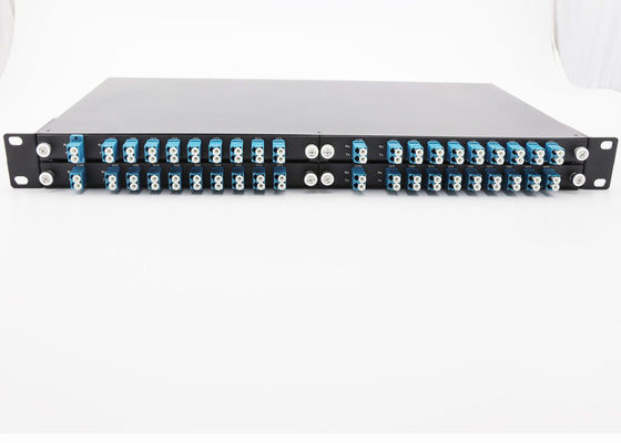 Rack Mount CWDM Mux Demux Four In One Type Dengan UPG Port 1470 - 1610nm Panjang Gelombang pemasok
