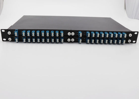 Rack Mount CWDM Mux Demux Four In One Type Dengan UPG Port 1470 - 1610nm Panjang Gelombang pemasok