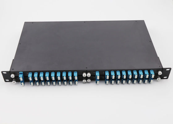 Rack Mount CWDM Mux Demux Four In One Type Dengan UPG Port 1470 - 1610nm Panjang Gelombang pemasok
